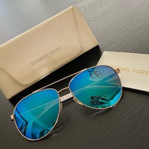 Michael Kors aviators!!